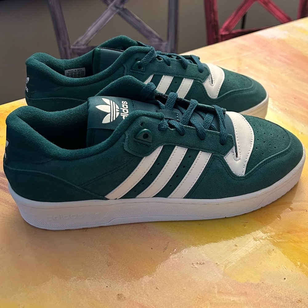 Adidas Rivalry Low Shoes - Picture 5 of 16